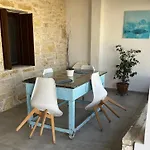 Nikotsaras House Since 1930 Appartement