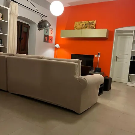 Nikotsaras House Since 1930