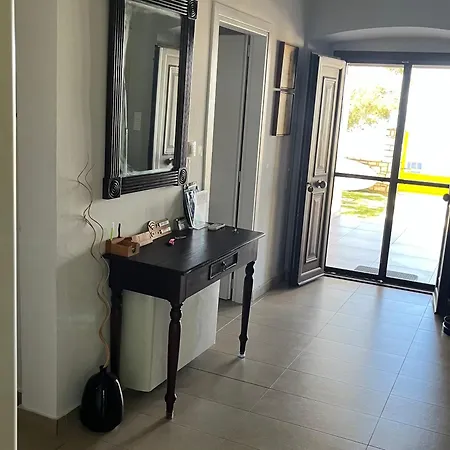 Nikotsaras House Since 1930 Apartamento *